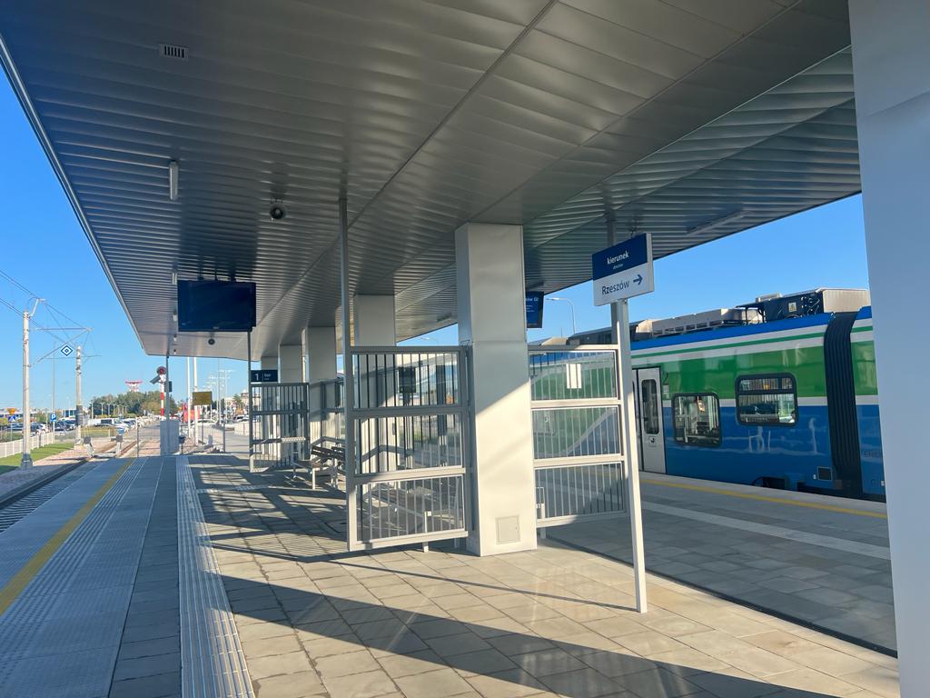 Peron Jasionka lotnisko